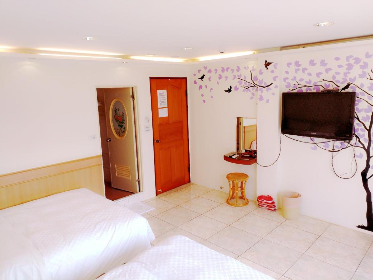 Hong Ben Hotel Kenting Exterior photo