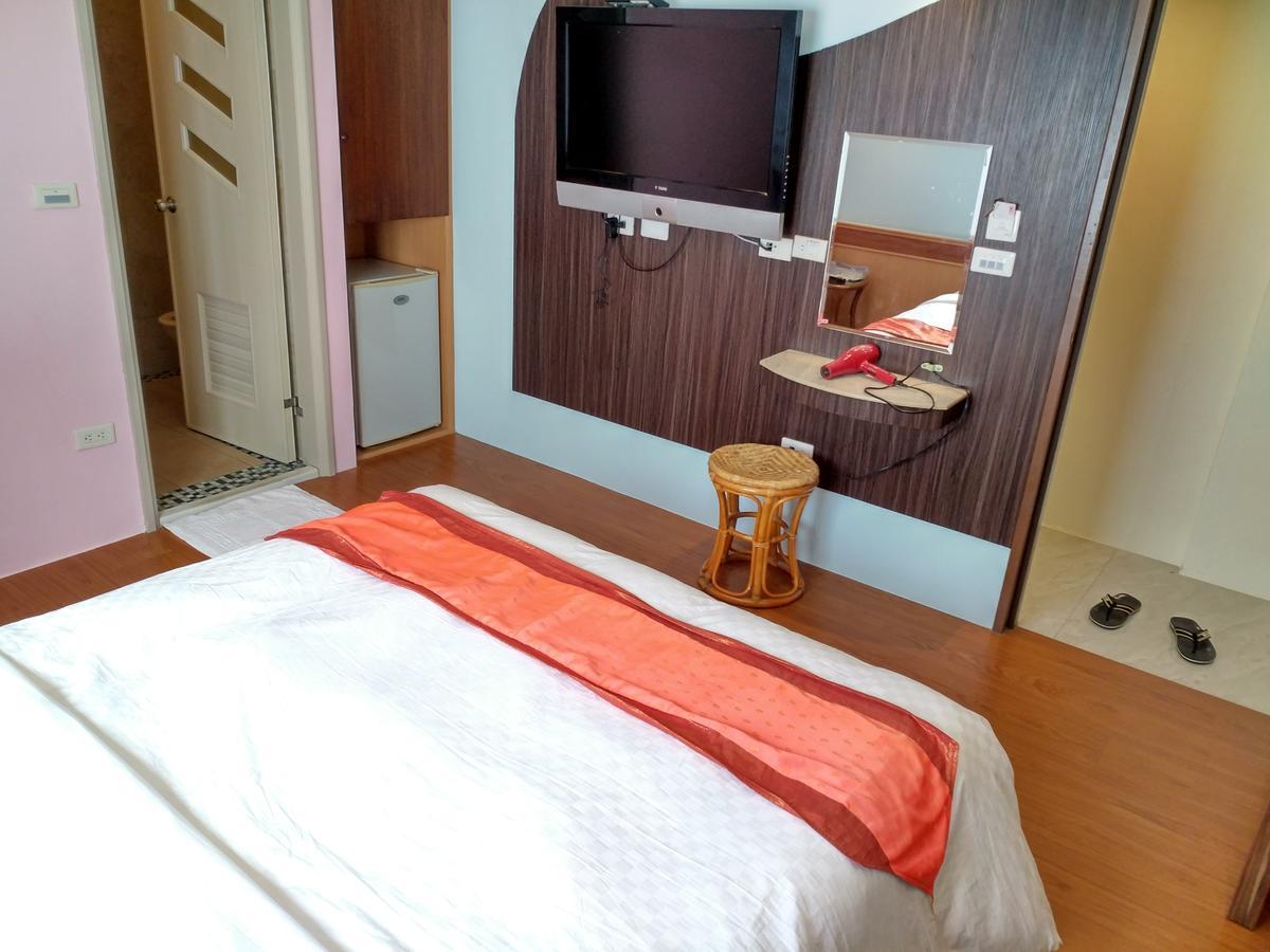 Hong Ben Hotel Kenting Exterior photo