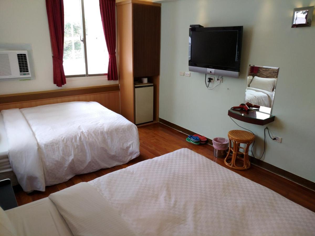 Hong Ben Hotel Kenting Exterior photo