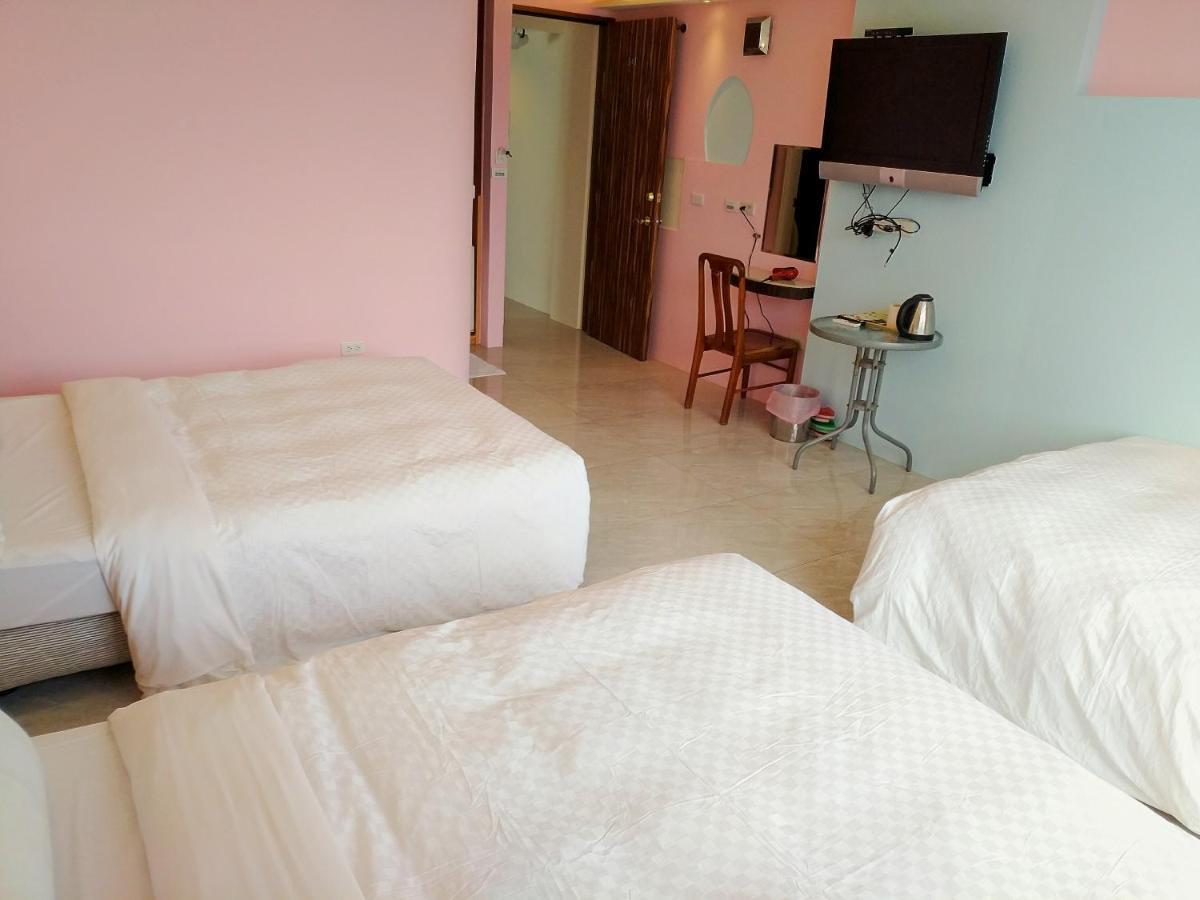 Hong Ben Hotel Kenting Exterior photo