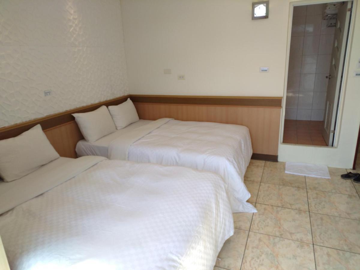 Hong Ben Hotel Kenting Exterior photo